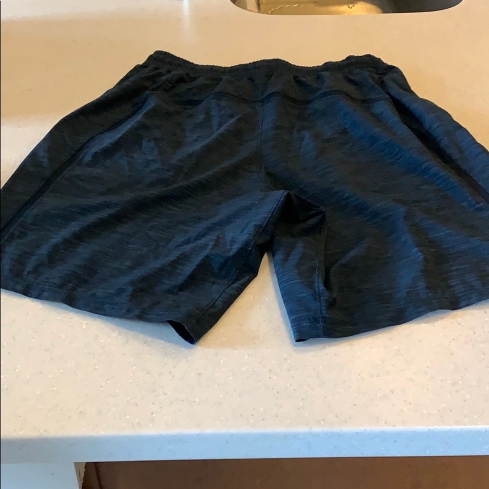 Lululemon 9” Pace Breaker Shorts